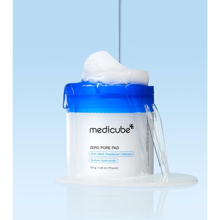 medicube Toner Pads Zero Pore Pad 2.0 | Dual-Textured Facial Pad for Exfoliation and Pore Care with 4.5% AHA Lactic Acid, 0.45% BHA Salicylic Acid | Ideal for All, Korean Skin Care, 70 Pads (1 Pack)